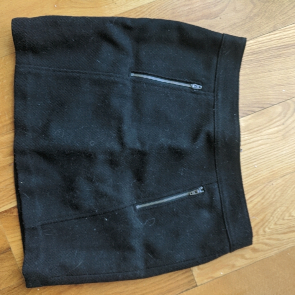 Wool skirt
